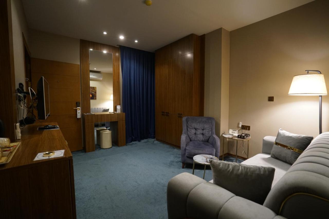 Gratus Hotel Irbíl Exteriér fotografie